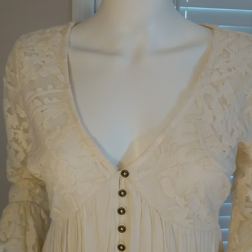 Xhilaration Cream Babydoll Mini Dress Size M V Neck Embroider Bodice Sleeves - Picture 5 of 13